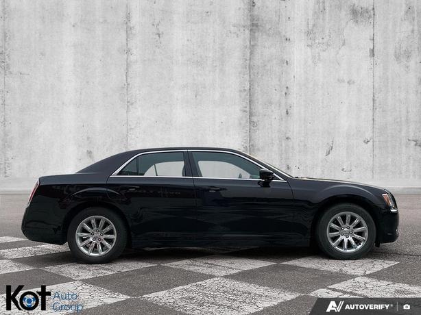 2014 Chrysler 300 Touring | RWD | Leather Trim | Bluetooth | Engine Block Heater image 4