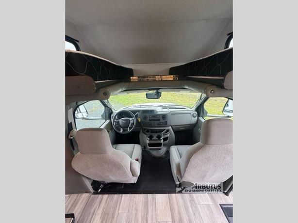 Used 2023 Forest River RV Forester LE 2851SLE Ford image 6