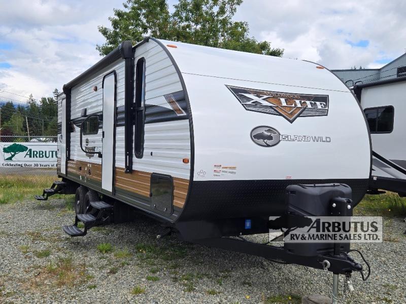Used 2023 Forest River RV Wildwood X-Lite 240BHXL display photo