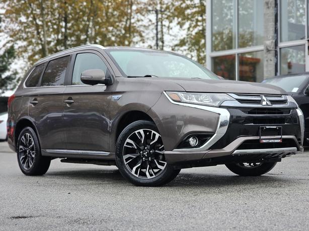 2018 Mitsubishi Outlander PHEV SE Touring - Sunroof, Leather, Heated Steering image 3