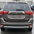 2018 Mitsubishi Outlander PHEV SE Touring - Sunroof, Leather, Heated Steering thumbnail image 6