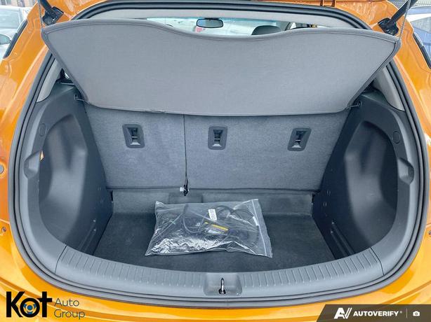 2017 Chevrolet Bolt EV LT TOUCH-SCREEN DISPLAY! APPLE CARPLAY & ANDROID AUTO! CO image 5