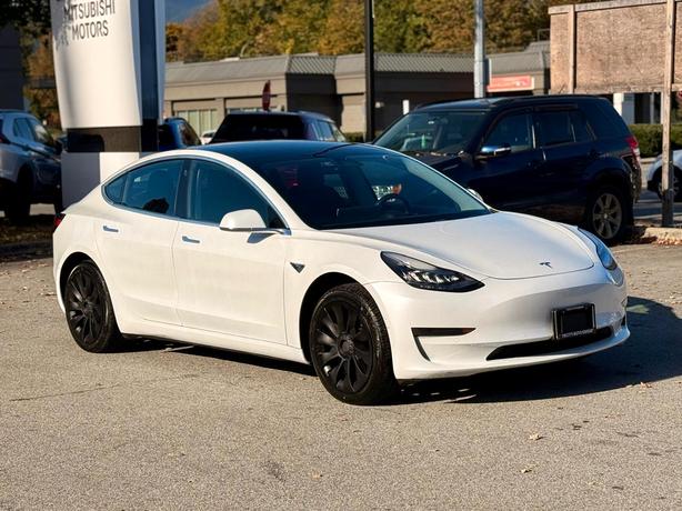 2020 Tesla Model 3 Standard Range Plus - Local BC, Black Interior image 4
