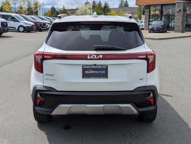 2024 Kia Seltos S - No Accidents, AWD, Heated Seats image 7