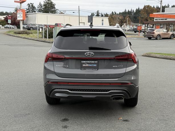 2022 Hyundai Santa Fe Urban AWD- No Accidents, BC Local & Power Seat image 7