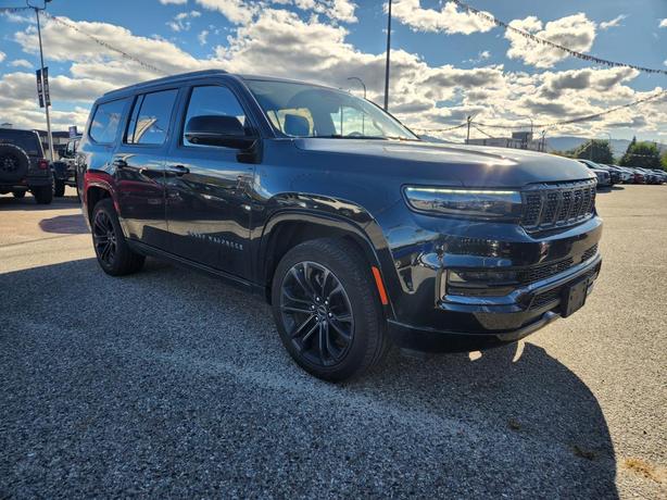 2023 Jeep Grand Wagoneer Series II Obsidian | 6.4L V8 | McIntosh Premium Audio S image 2