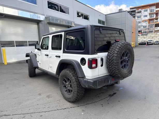 2024 Jeep Wrangler Willys 4 Door 4x4 | Remote Start | Heated Seats! image 4