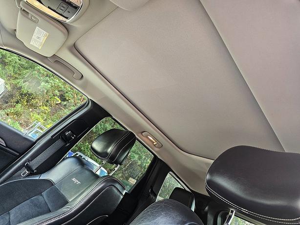 2012 Jeep  Grand Cherokee SRT8 image 8