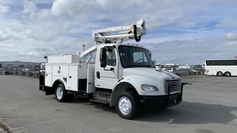 2010 Freightliner M2 106 Altec Bucket Truck Diesel With Air Brakes display photo