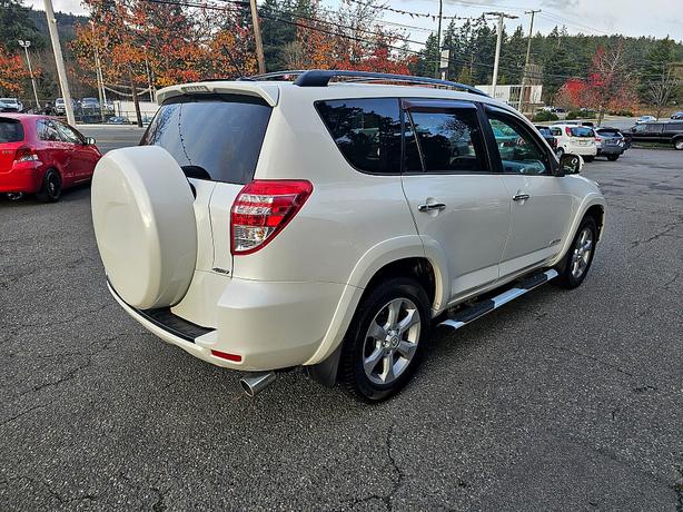 2011 Toyota  RAV4 Ltd image 4