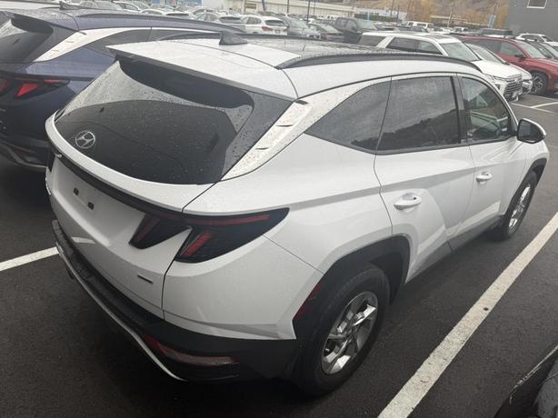 2024 Hyundai Tucson Trend ! WIRELESS CHARGING! HEATED SEATS! BLINDSPOT! BACKUP C image 4