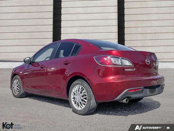 2010 MAZDA MAZDA3 image 4