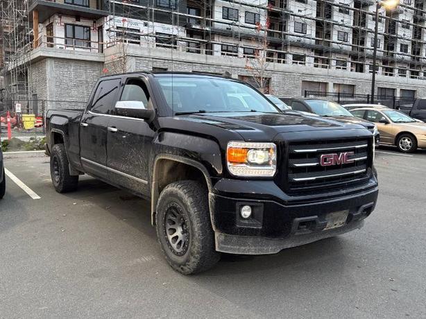 2015 GMC Sierra 1500 SLE | Heated Seats! image 3