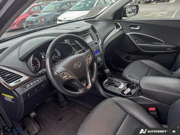 2018 Hyundai Santa Fe Sport SE ! LEATHER! BACKUP CAMERA! SUNROOF! POWER LIFTGATE image 6