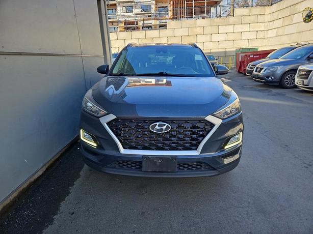 2021 Hyundai Tucson Preferred AWD | Heated Seats! image 2