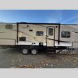 Used 2018 Keystone RV Hideout 24BHSWE thumbnail image 2