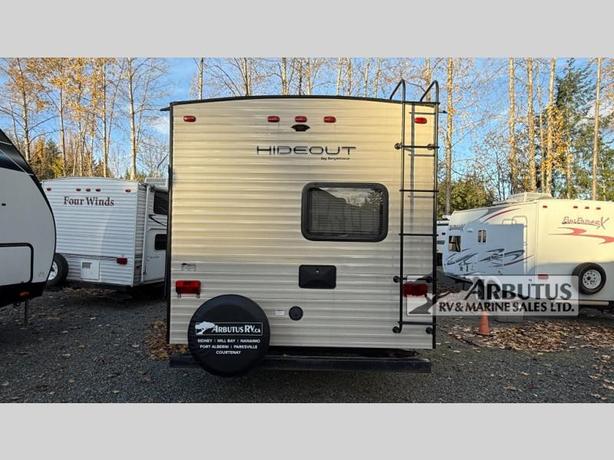 Used 2018 Keystone RV Hideout 24BHSWE image 3