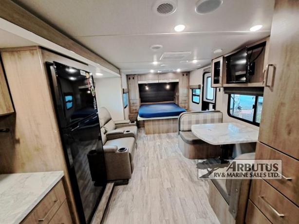 Used 2022 Grand Design Imagine XLS 22MLE image 5