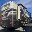 Used 2016 Jayco Seneca 37HJ thumbnail image 3