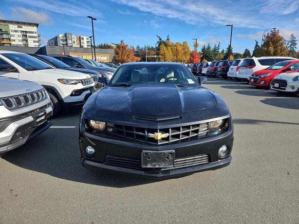 2010 Chevrolet Camaro 2dr Cpe 2SS | One Owner! image 2