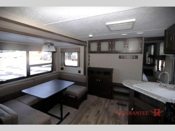 Used 2018 Keystone RV Springdale 240BH image 7