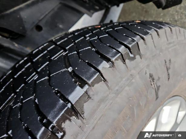 2023 RAM 3500 Laramie 4x4 Crew Cab 6'4 Box | GPS Navigation! image 7