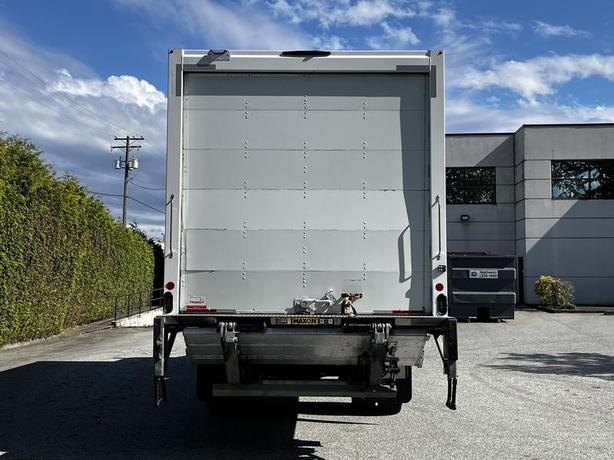 2021 Hino 338 24 Foot Cube Van Diesel with Power Tailgate image 7
