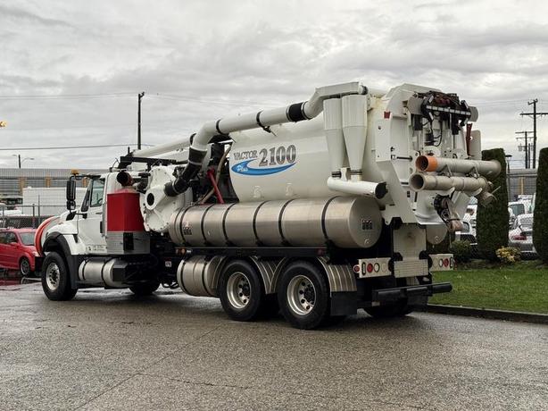 2014 International 7500 Vactor Plus 2100 Vacuum Truck image 7