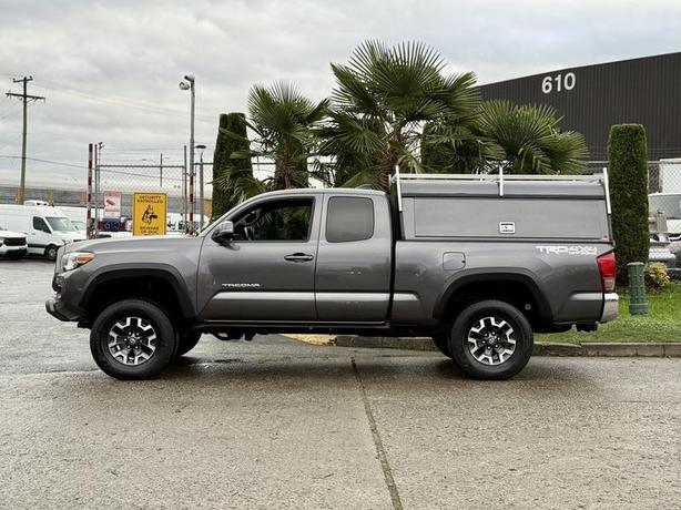 2016 Toyota Tacoma SR5 TRD Off Road 4x4 with Canopy image 6