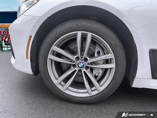 2019 BMW 7 Series 750li Xdrive | Massage Seats | Panoramic Sunroof! image 6
