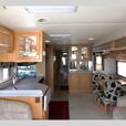 Used 2004 Newmar Dutch Star 3810 thumbnail image 6