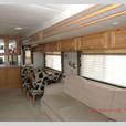 Used 2004 Newmar Dutch Star 3810 thumbnail image 8
