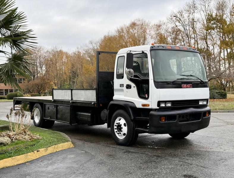 2007 GMC F7500 24-Foot Flat Deck Truck Diesel display photo