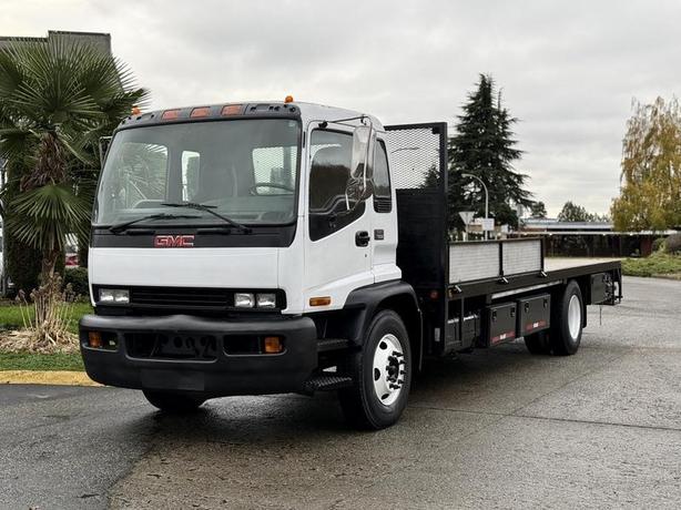 2007 GMC F7500 24-Foot Flat Deck Truck Diesel image 4
