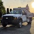 2006 Ford F-550 Regular Cab 2WD 9-Foot Dump Truck thumbnail image 4