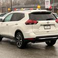 2018 Nissan Rogue AWD SL thumbnail image 8