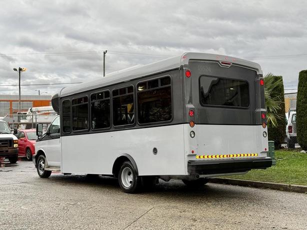 2019 Chevrolet Express 4500 22-Passenger Shuttle Bus with Wheelchair Ramp image 7