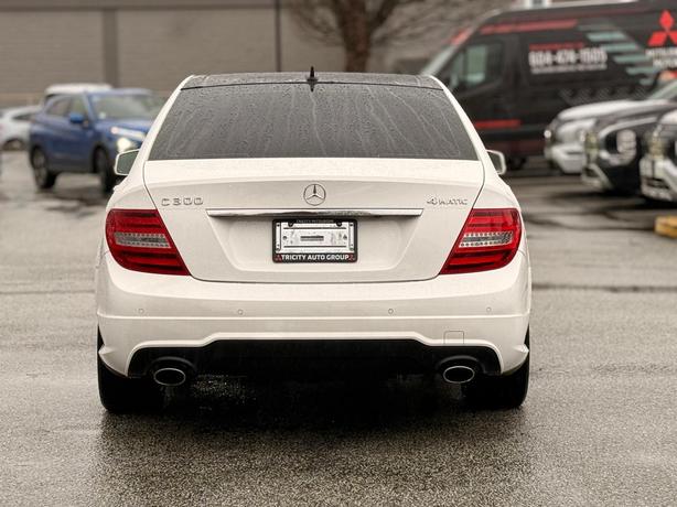 2014 Mercedes-Benz C-Class 4dr Sdn C300 4MATIC image 7