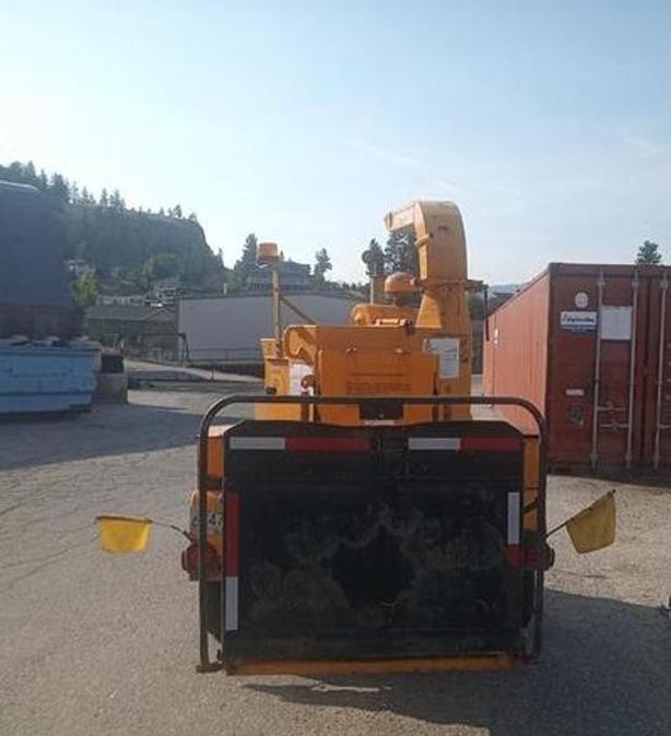 1993 Bandit 200+ Wood Chipper Diesel image 4