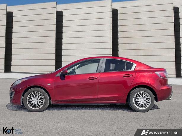2010 MAZDA MAZDA3 image 3
