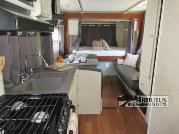 Used 2007 Keystone RV Outback 21RS image 5