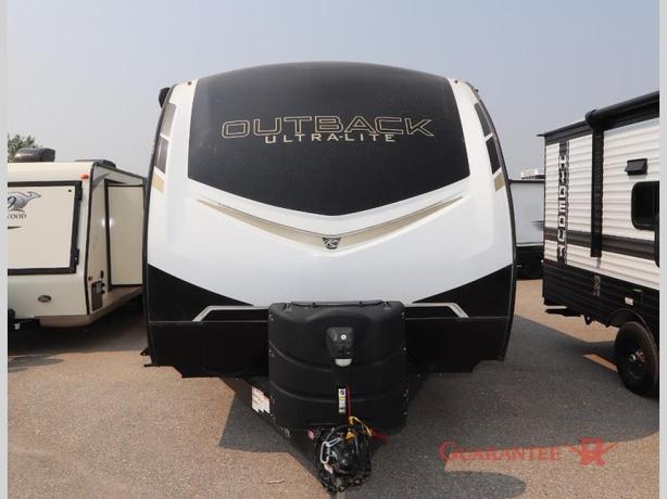 Used 2023 Keystone RV Outback Ultra Lite 221UMD image 2