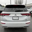 2022 Mitsubishi Outlander thumbnail image 7