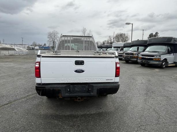 2010 Ford F-250 SD XL Crew Cab 2WD Long Box image 4