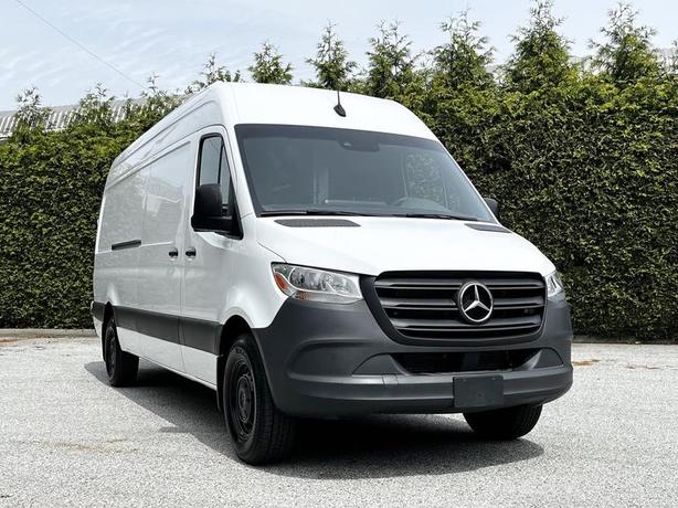 2023 Mercedes-Benz Sprinter 2500 High Roof 170-inch WheelBase with Rear Shelving image 2