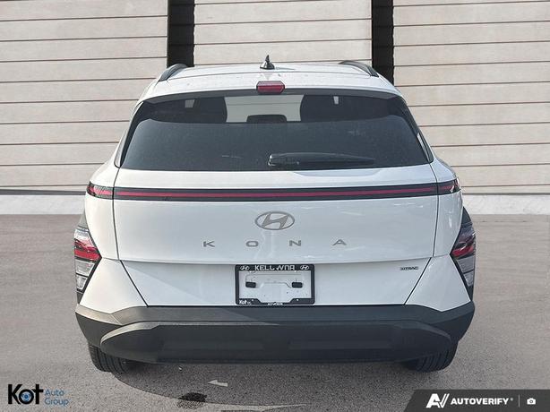 2025 Hyundai Kona Preferred WIRELESS CHARGING! REAR CROSS TRAFFIC! BLINDSPOT! image 5