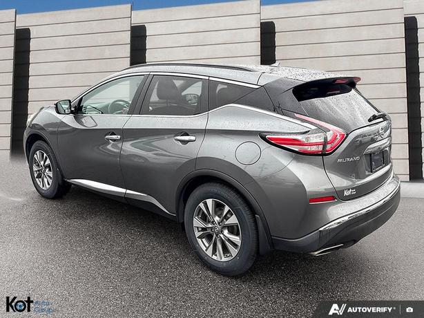 2015 Nissan Murano SV ! PUSH BUTTON START! BACKUP CAMERA! NAVIGATION! CLIMATE CO image 4