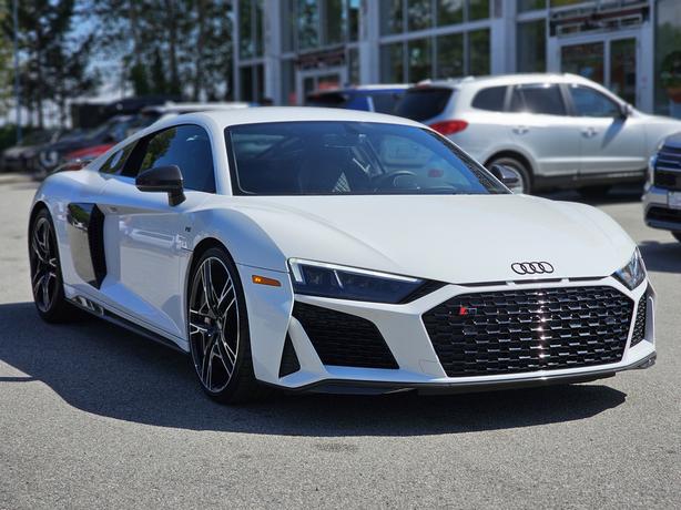 2023 Audi R8 Coupe V10 Performance - Carbon Options, No Accidents image 3