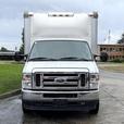 2022 Ford E-450 Super Duty 16-Foot Cube Van thumbnail image 3