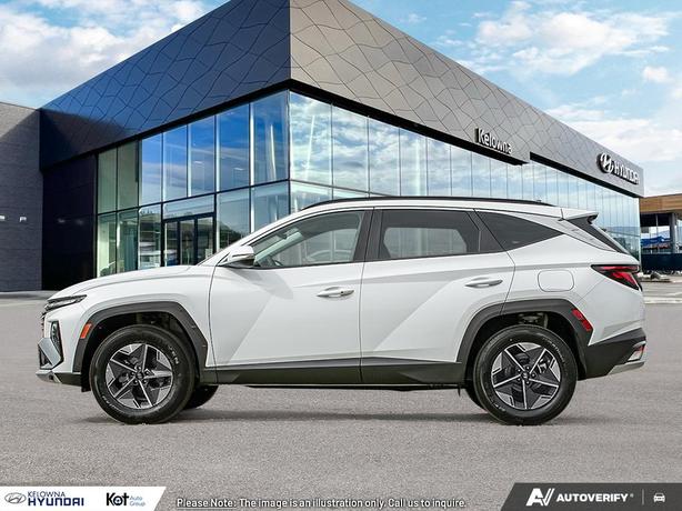 2025 Hyundai Tucson Preferred demo image 3